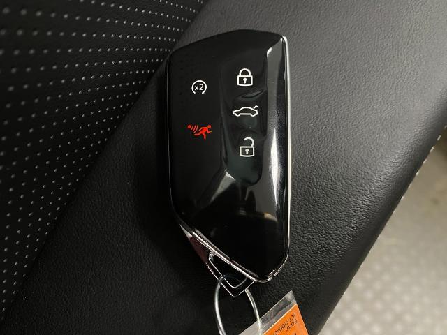 2025 Volkswagen Atlas Vehicle Photo in Appleton, WI 54913