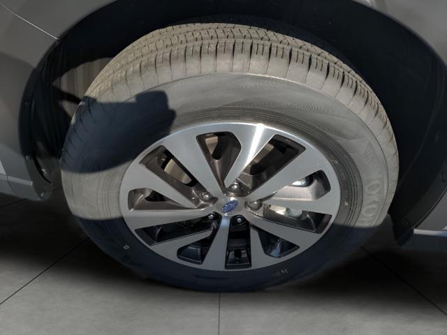 2025 Subaru Outback Vehicle Photo in Green Bay, WI 54304