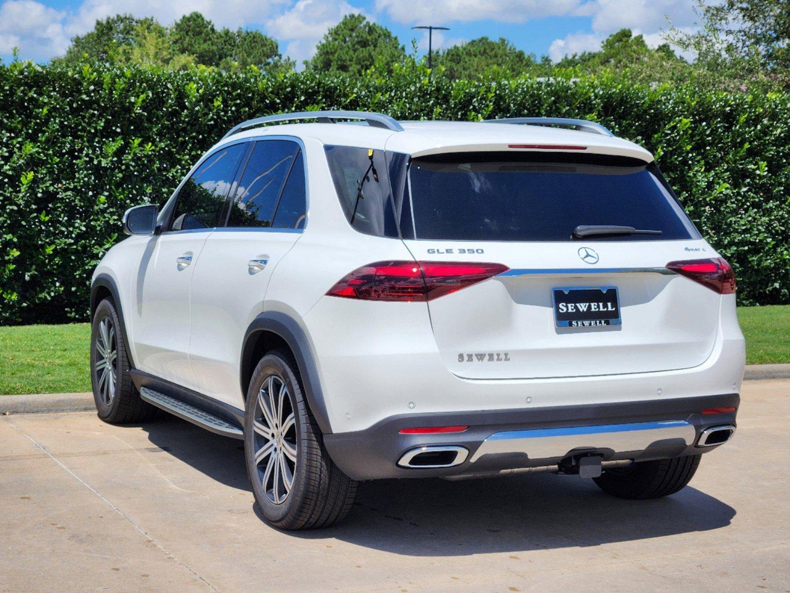 2025 Mercedes-Benz GLE Vehicle Photo in HOUSTON, TX 77079