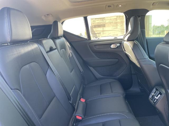 2025 Volvo XC40 Vehicle Photo in Grapevine, TX 76051