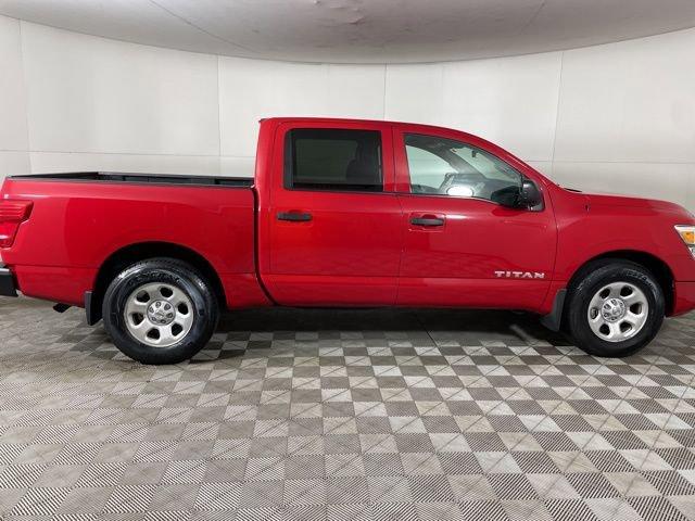 2021 Nissan Titan Vehicle Photo in PHOENIX, AZ 85014-3381