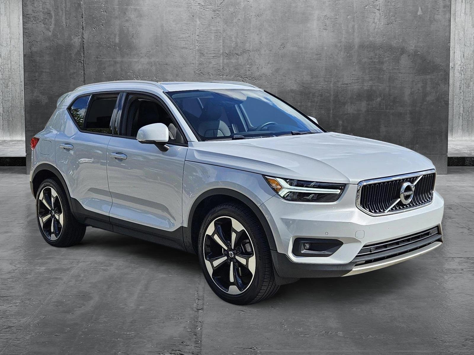 2022 Volvo XC40 Vehicle Photo in Pembroke Pines , FL 33027