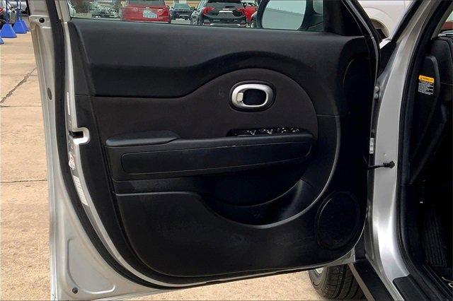 2018 Kia Soul Vehicle Photo in TOPEKA, KS 66609-0000