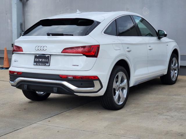 2024 Audi Q5 Sportback Vehicle Photo in SUGAR LAND, TX 77478