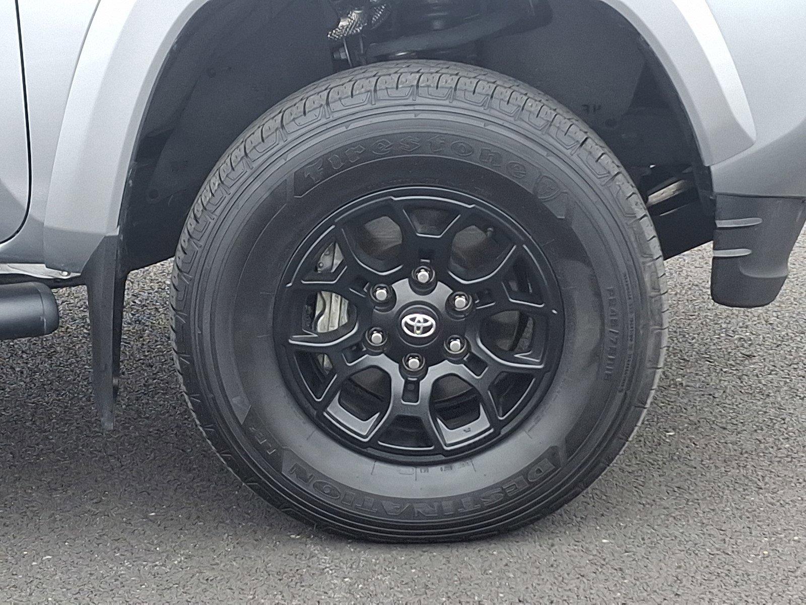 2022 Toyota Tacoma 4WD Vehicle Photo in Harrisburg, PA 17111