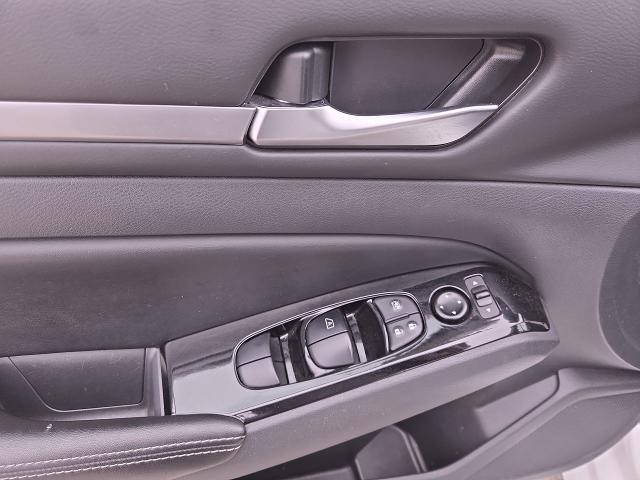 2023 Nissan Altima Vehicle Photo in NEDERLAND, TX 77627-8017