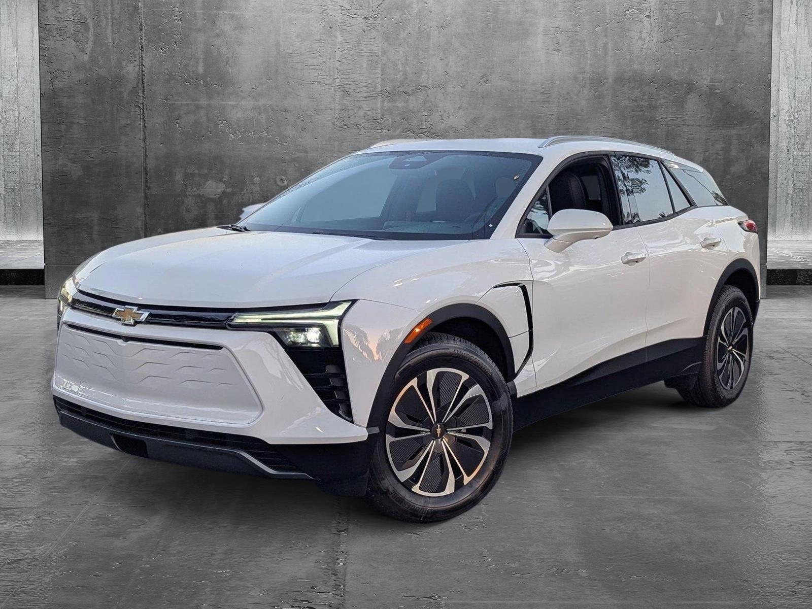 2025 Chevrolet Blazer EV Vehicle Photo in GREENACRES, FL 33463-3207
