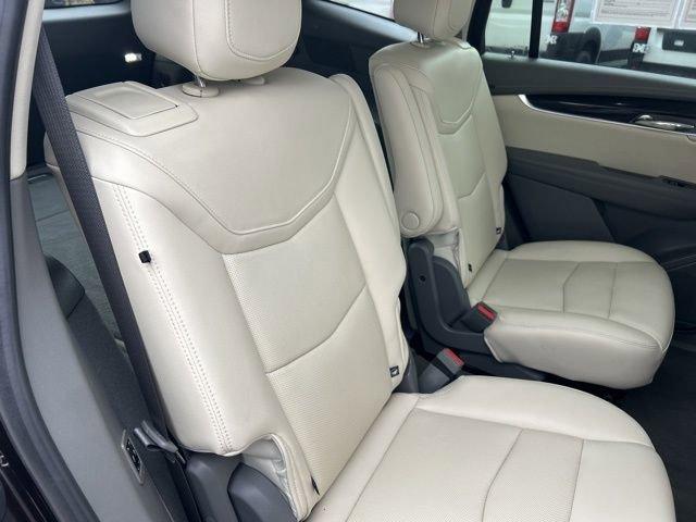 2021 Cadillac XT6 Vehicle Photo in MEDINA, OH 44256-9631