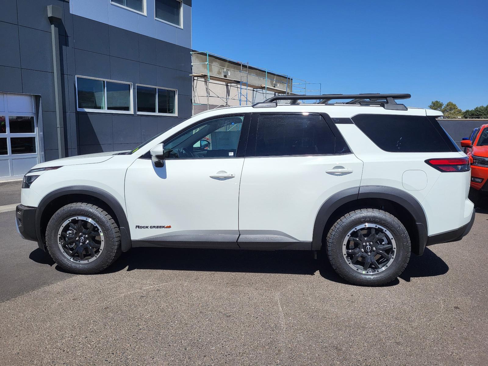 2025 Nissan Pathfinder Vehicle Photo in Albuquerque, NM 87110