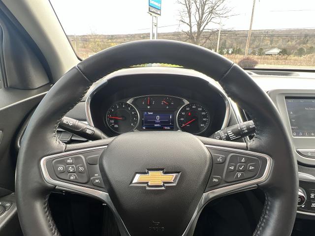 2022 Chevrolet Equinox Vehicle Photo in BOSTON, NY 14025-9684