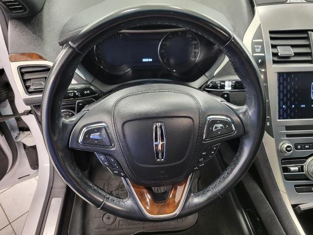2020 Lincoln MKZ Vehicle Photo in APPLETON, WI 54914-4656