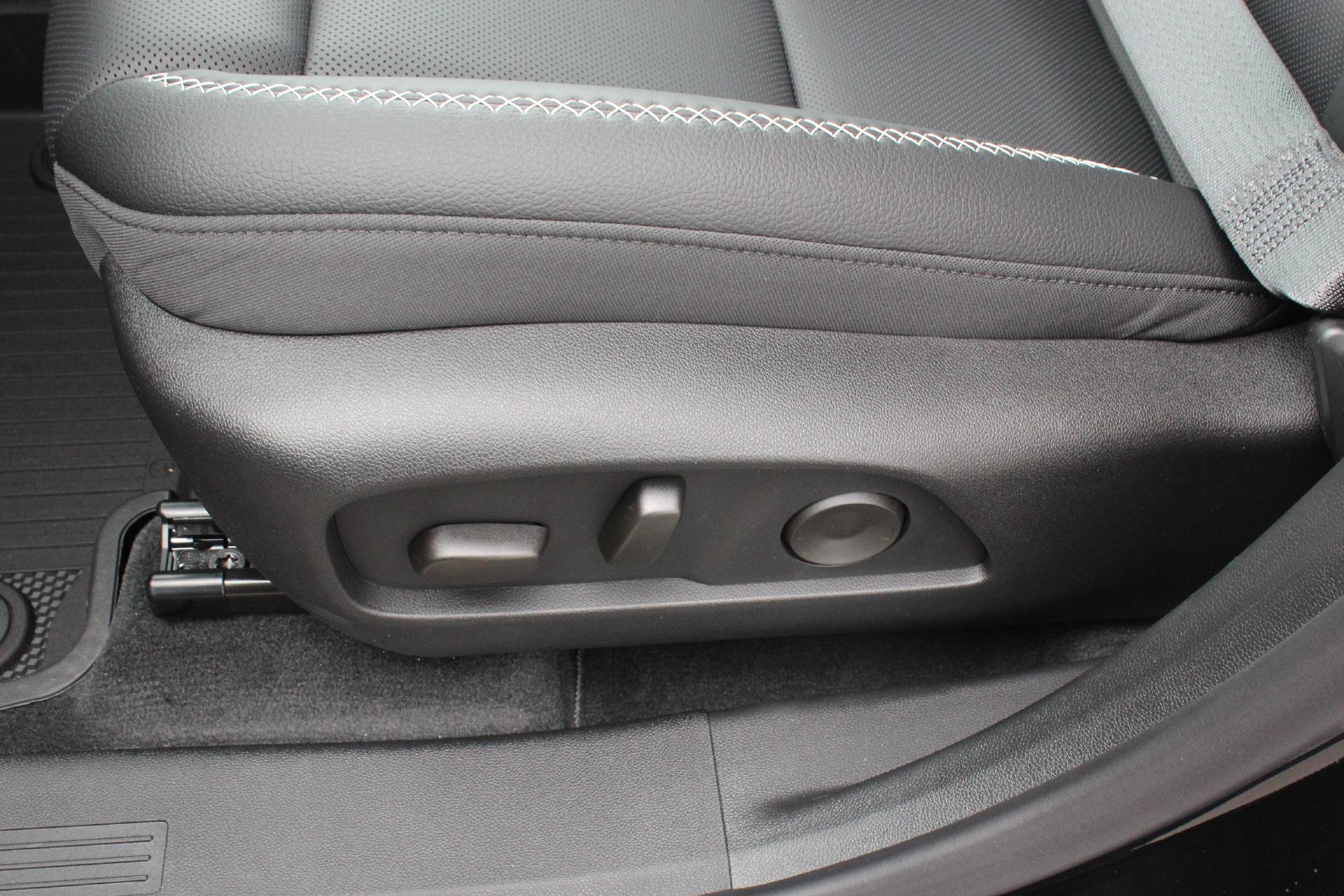 2026 GMC Terrain Vehicle Photo in AURORA, CO 80012-4011