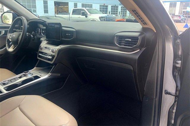 2021 Ford Explorer Vehicle Photo in TOPEKA, KS 66609-0000