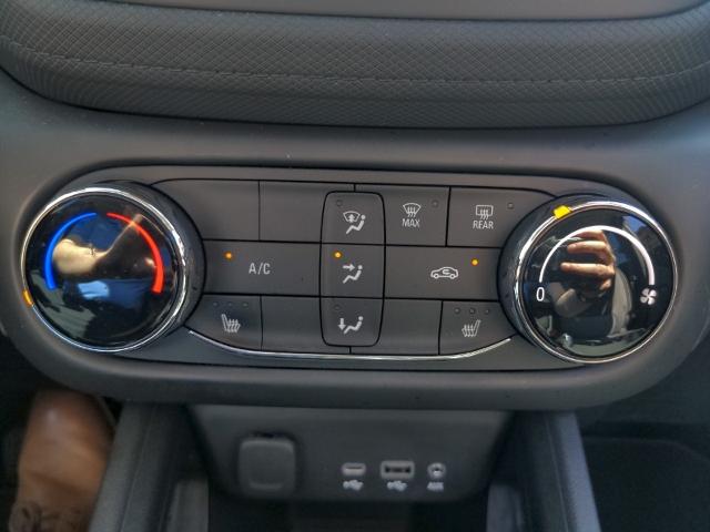 2023 Chevrolet Trailblazer Vehicle Photo in Green Bay, WI 54304