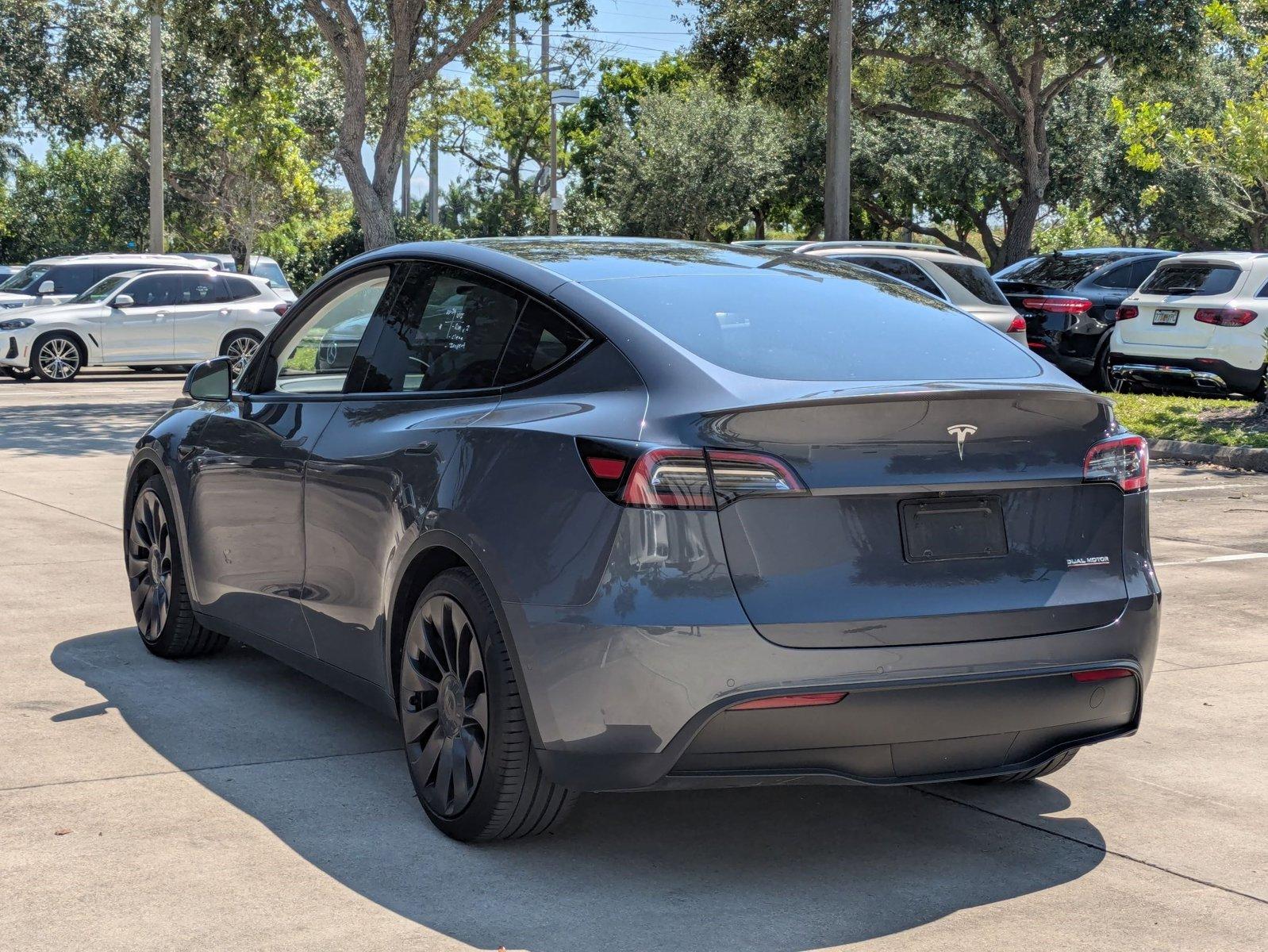 2022 Tesla Model Y Vehicle Photo in Coconut Creek, FL 33073