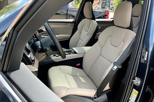 2025 Volvo XC90 Vehicle Photo in Houston, TX 77007