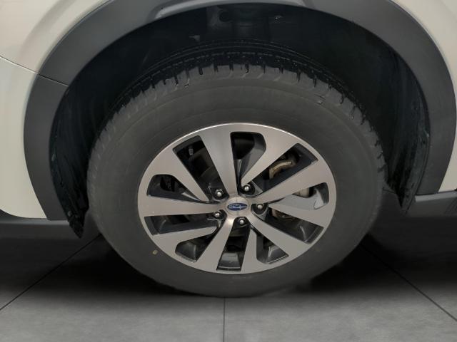 2021 Subaru Outback Vehicle Photo in Green Bay, WI 54304