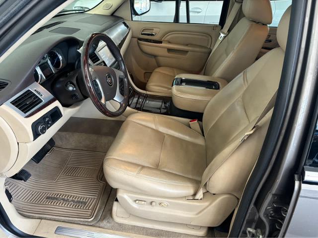 2014 Cadillac Escalade ESV Vehicle Photo in Grapevine, TX 76051