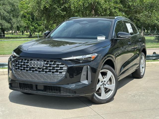 2025 Audi Q5 Vehicle Photo in HOUSTON, TX 77090