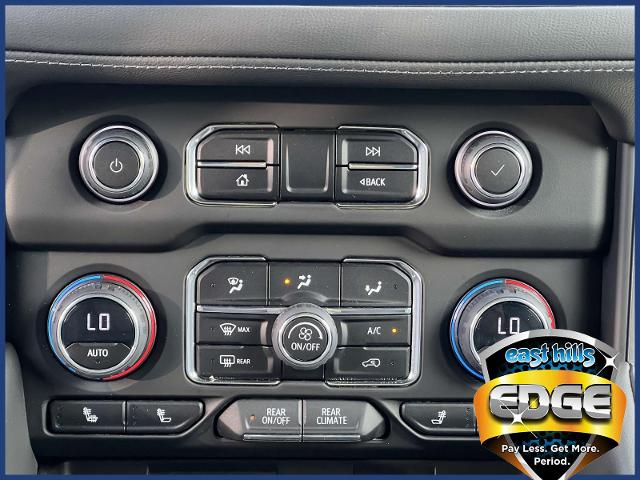 2023 Chevrolet Suburban Vehicle Photo in Roslyn, NY 11576