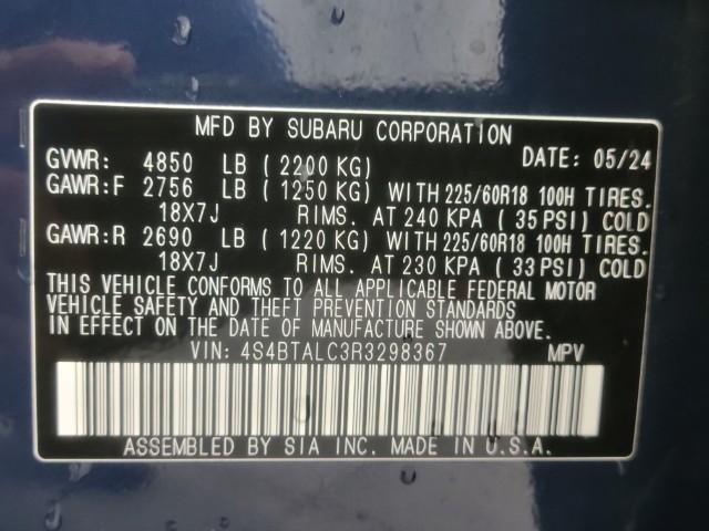 2024 Subaru Outback Vehicle Photo in Green Bay, WI 54304