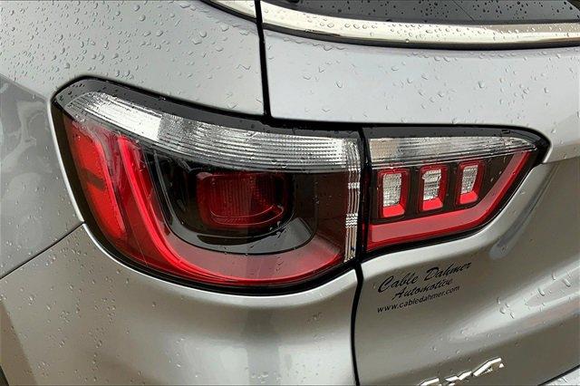 2022 Jeep Compass Vehicle Photo in TOPEKA, KS 66609-0000