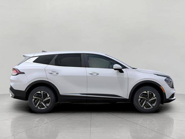 2025 Kia Sportage Hybrid Vehicle Photo in Appleton, WI 54914