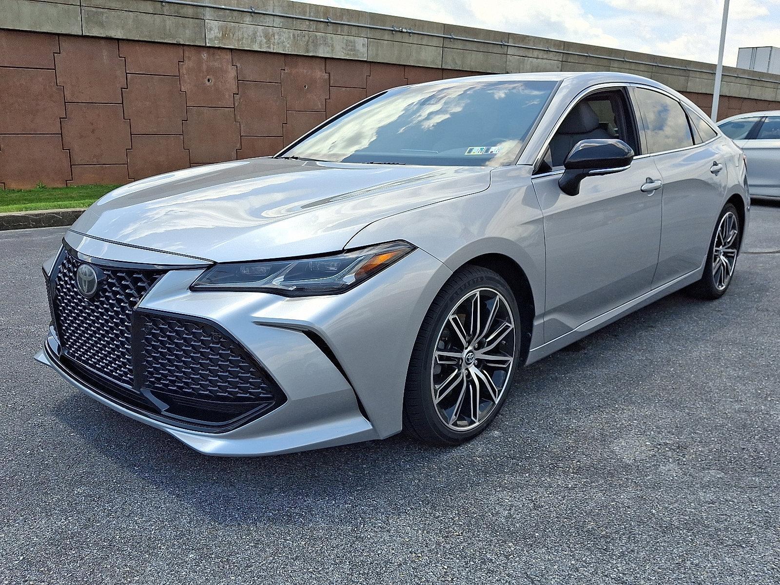 2019 Toyota Avalon Vehicle Photo in Lancaster, PA 17601