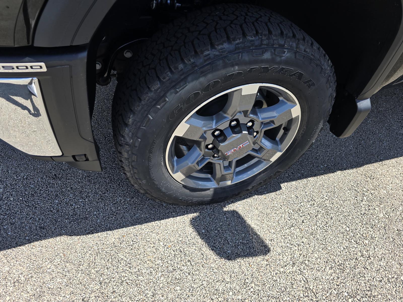 2025 GMC Sierra 2500 HD Vehicle Photo in Rolla, MO 65401