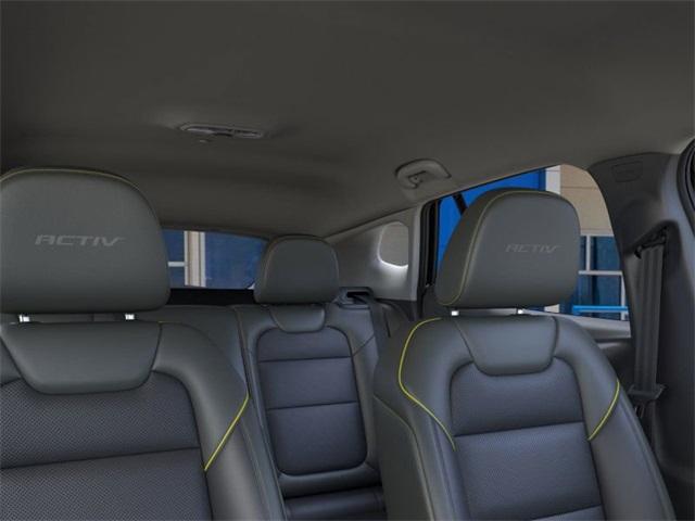 2025 Chevrolet Trax Vehicle Photo in ENGLEWOOD, CO 80113-6708