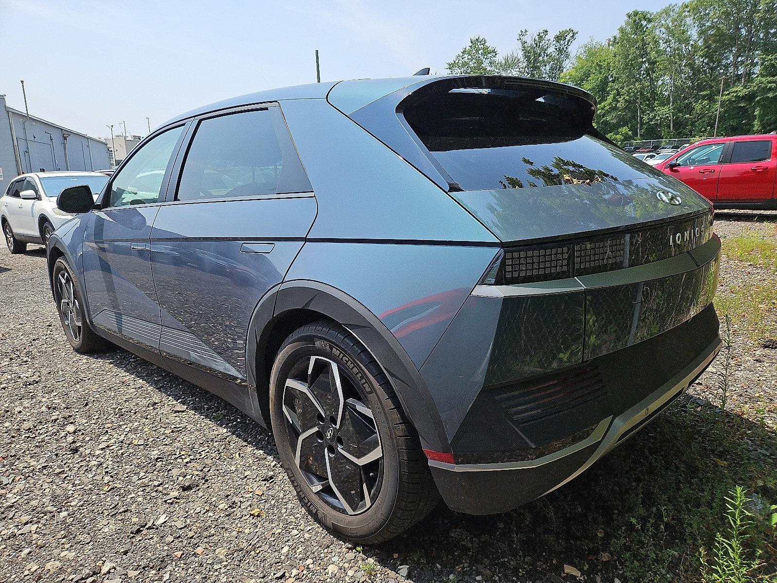 2022 Hyundai IONIQ 5 Vehicle Photo in Trevose, PA 19053