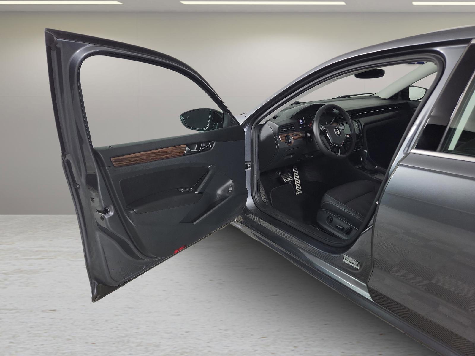 2022 Volkswagen Passat Vehicle Photo in Georgetown, TX 78626