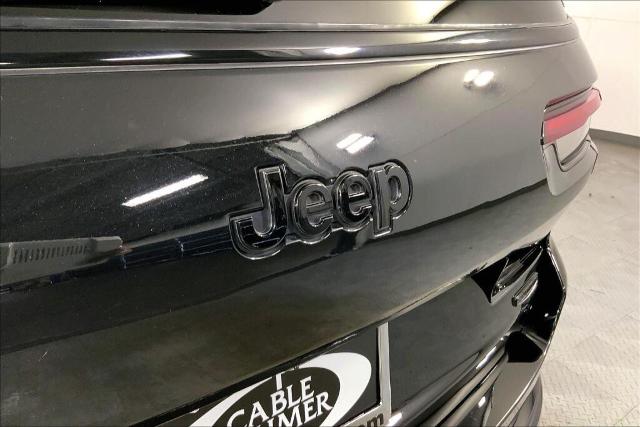 2024 Jeep Grand Cherokee L Vehicle Photo in Kansas City, MO 64114