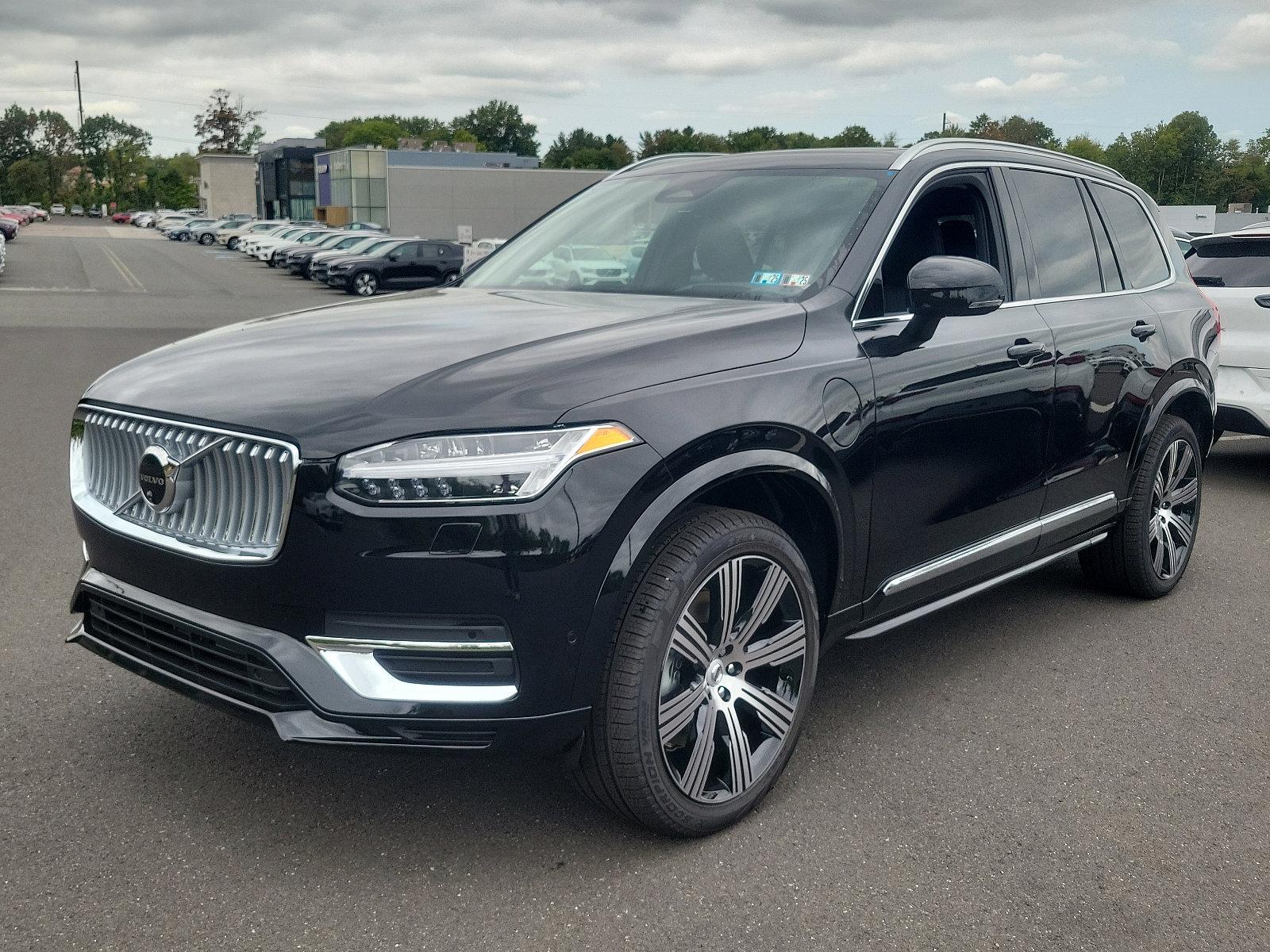 2025 Volvo XC90 Plug-In Hybrid Vehicle Photo in Trevose, PA 19053