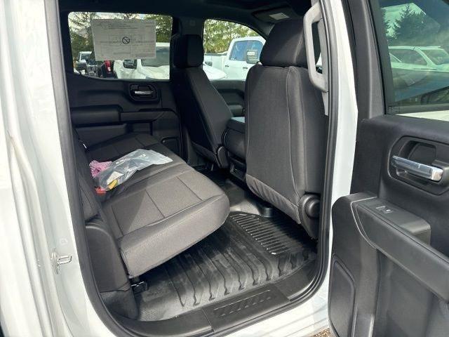 2024 GMC Sierra 1500 Vehicle Photo in MEDINA, OH 44256-9631