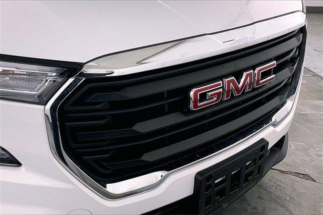 2024 GMC Terrain Vehicle Photo in KANSAS CITY, MO 64114-4502