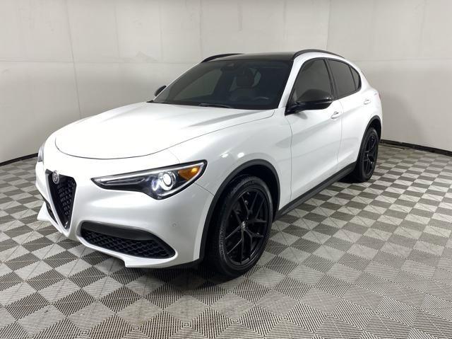 2019 Alfa Romeo Stelvio Vehicle Photo in MEDINA, OH 44256-9001