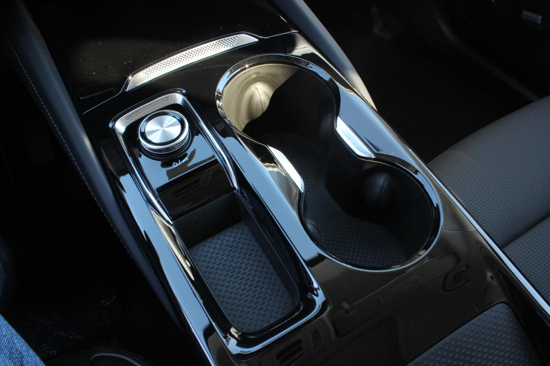 2025 Buick Envision Vehicle Photo in AURORA, CO 80012-4011