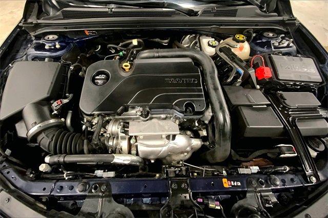 2018 Chevrolet Malibu Vehicle Photo in TOPEKA, KS 66609-0000