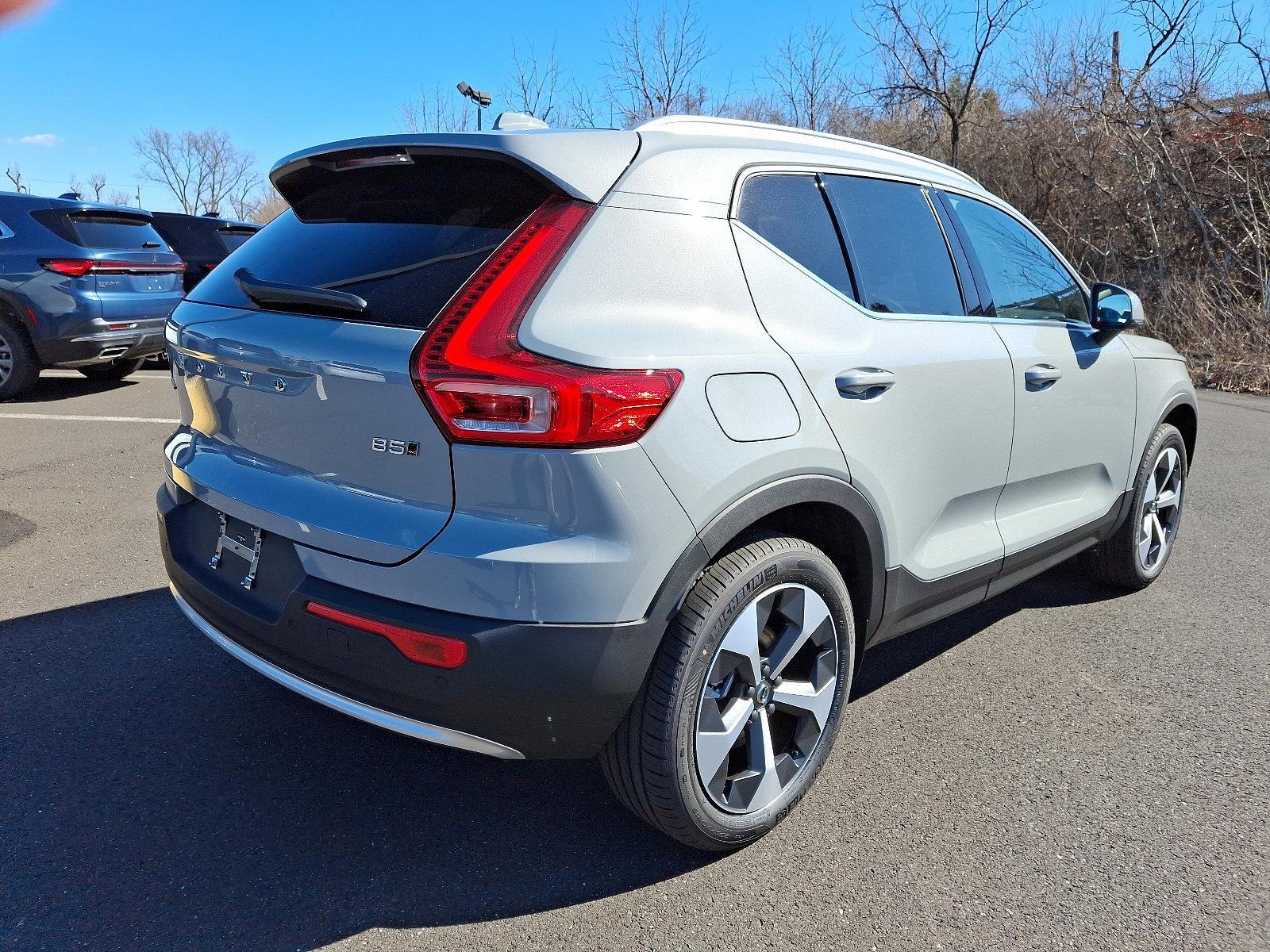 2025 Volvo XC40 Vehicle Photo in Trevose, PA 19053