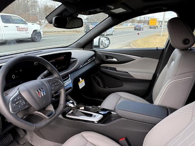 2025 Buick Envista Vehicle Photo in CHICOPEE, MA 01020-5001