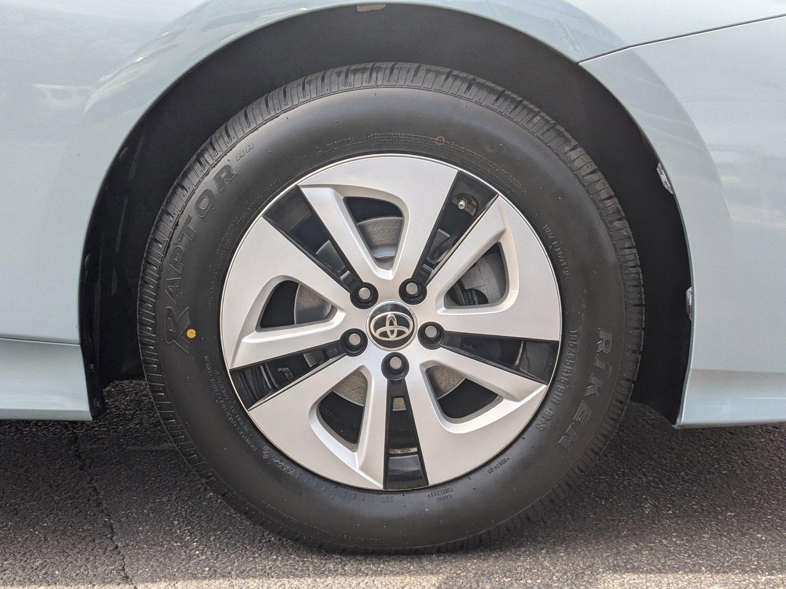 2016 Toyota Prius Vehicle Photo in Cockeysville, MD 21030-2508