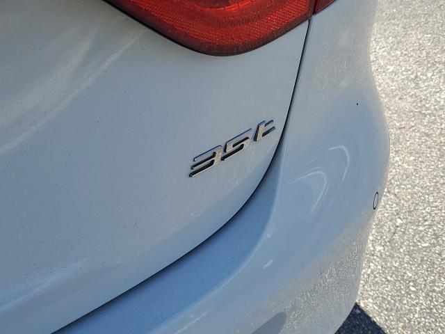 2018 Jaguar XF Vehicle Photo in POMPANO BEACH, FL 33064-7091