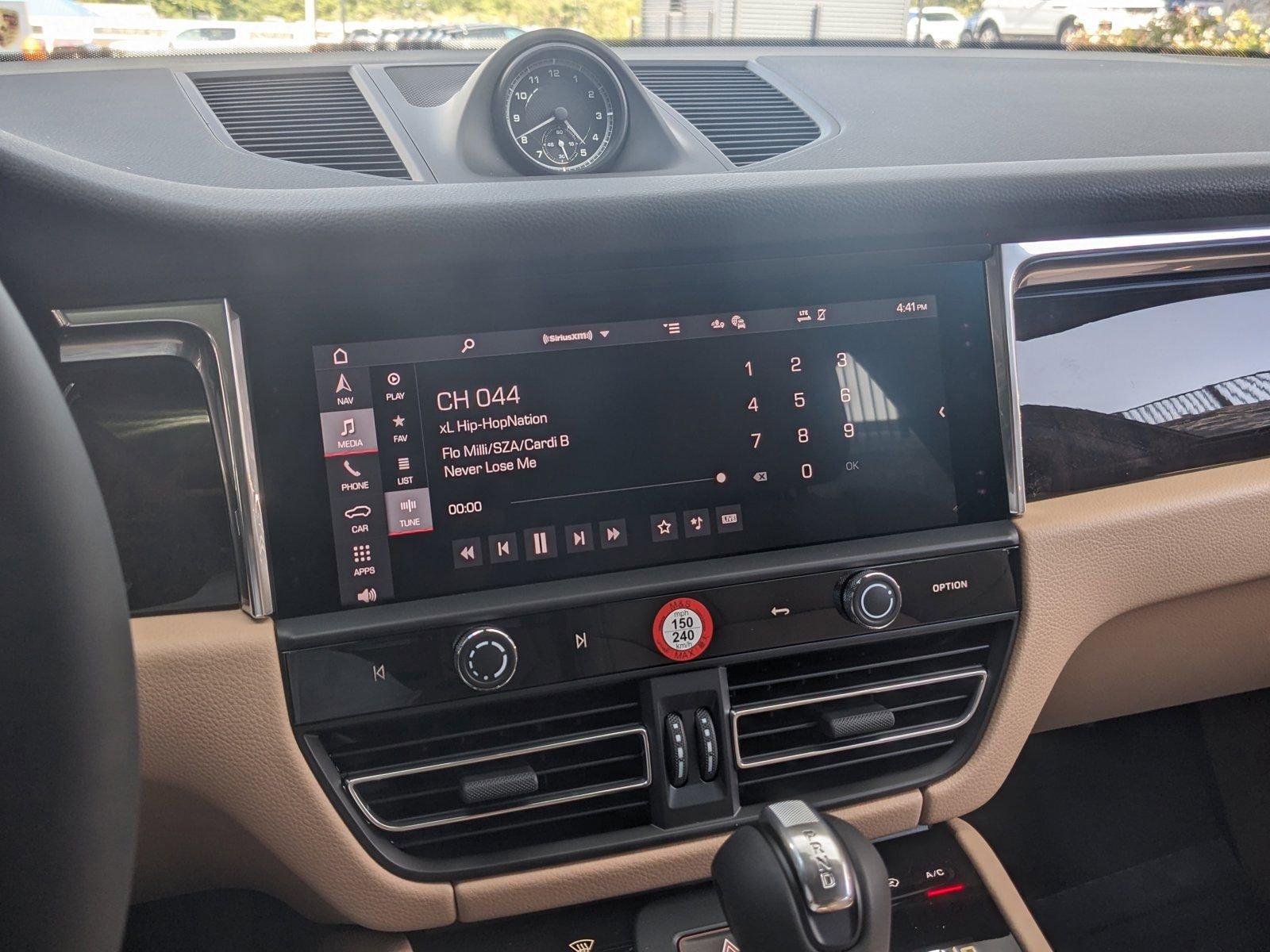 2025 Porsche Macan Vehicle Photo in Towson, MD 21204
