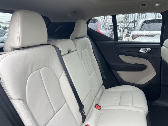 2025 Volvo XC40 Vehicle Photo in Grapevine, TX 76051