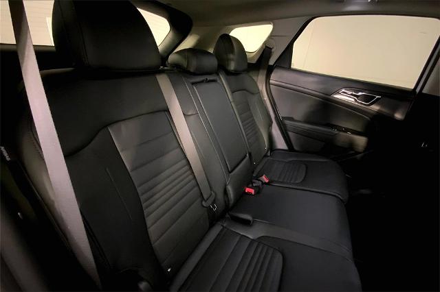 2024 Kia Sportage Vehicle Photo in Lees Summit, MO 64086