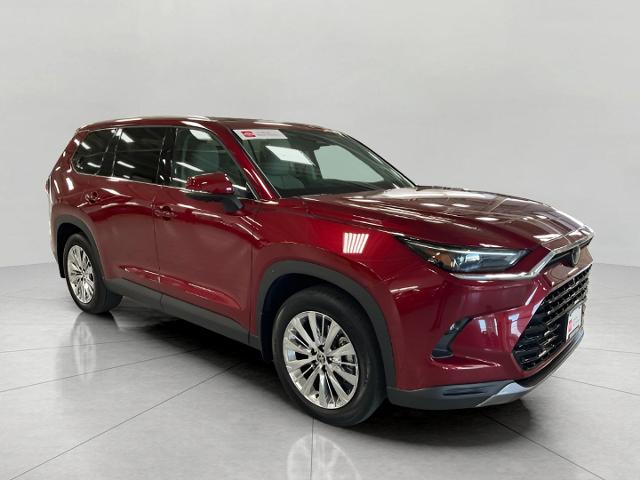 2024 Toyota Grand Highlander Vehicle Photo in Oshkosh, WI 54904