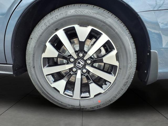 2025 Honda Odyssey Vehicle Photo in Oshkosh, WI 54904