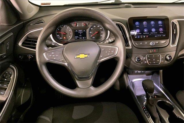 2025 Chevrolet Malibu Vehicle Photo in INDEPENDENCE, MO 64055-1314