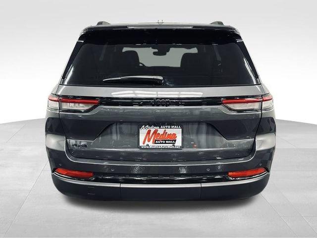 2023 Jeep Grand Cherokee Vehicle Photo in MEDINA, OH 44256-9631